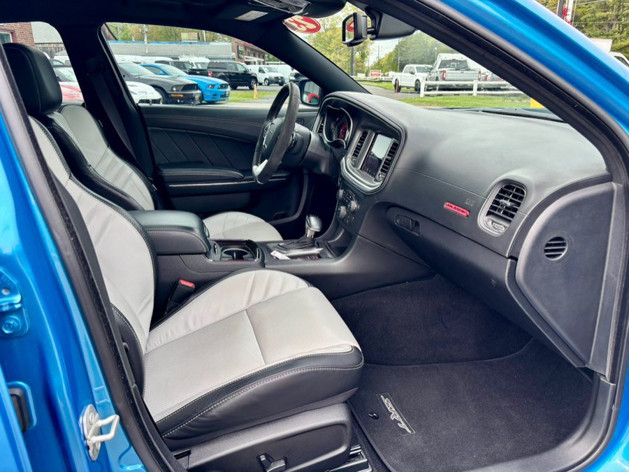 Used 2023 Dodge Charger SRT Hellcat w/ Harman/Kardon Audio Group RWD image 13