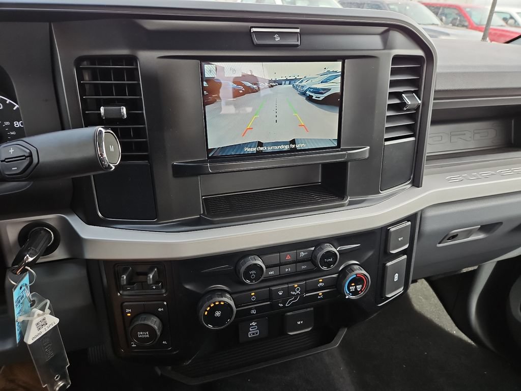 New 2026 Ford F350 XL w/ STX Appearance Package AWD/4WD image 24
