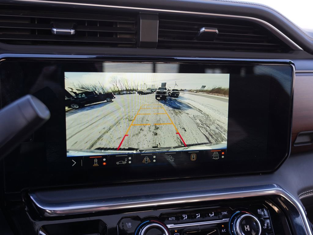 Used 2024 GMC Sierra 3500 Denali Ultimate image 29
