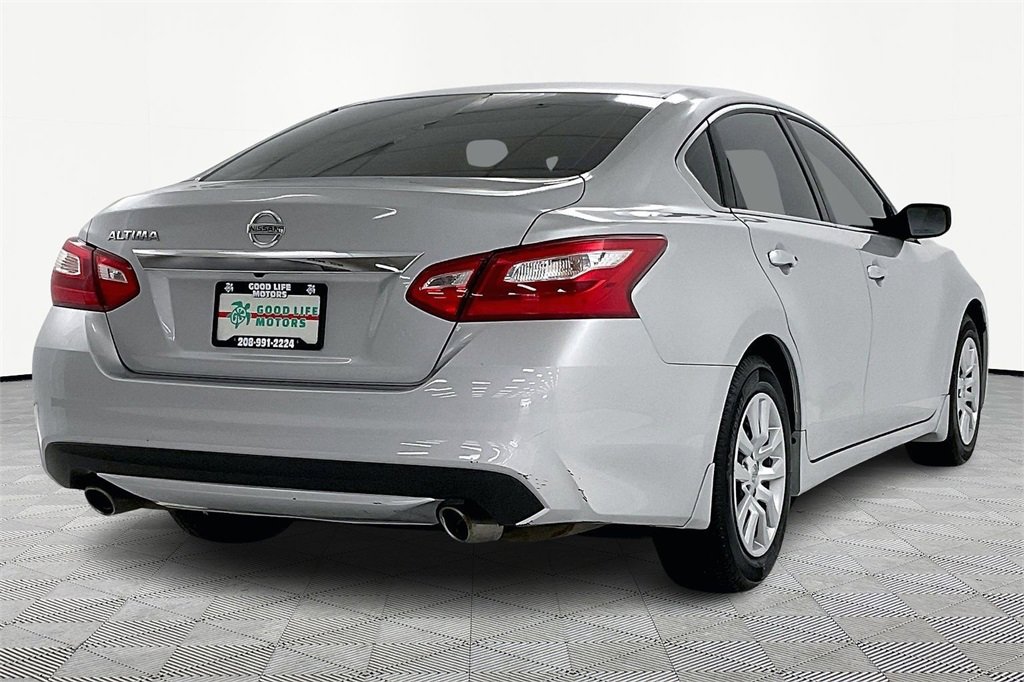 Used 2017 Nissan Altima 2.5 S w/ Power Driver Seat Package image 6