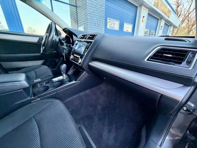 Used 2018 Subaru Outback 2.5i Premium AWD/4WD image 27