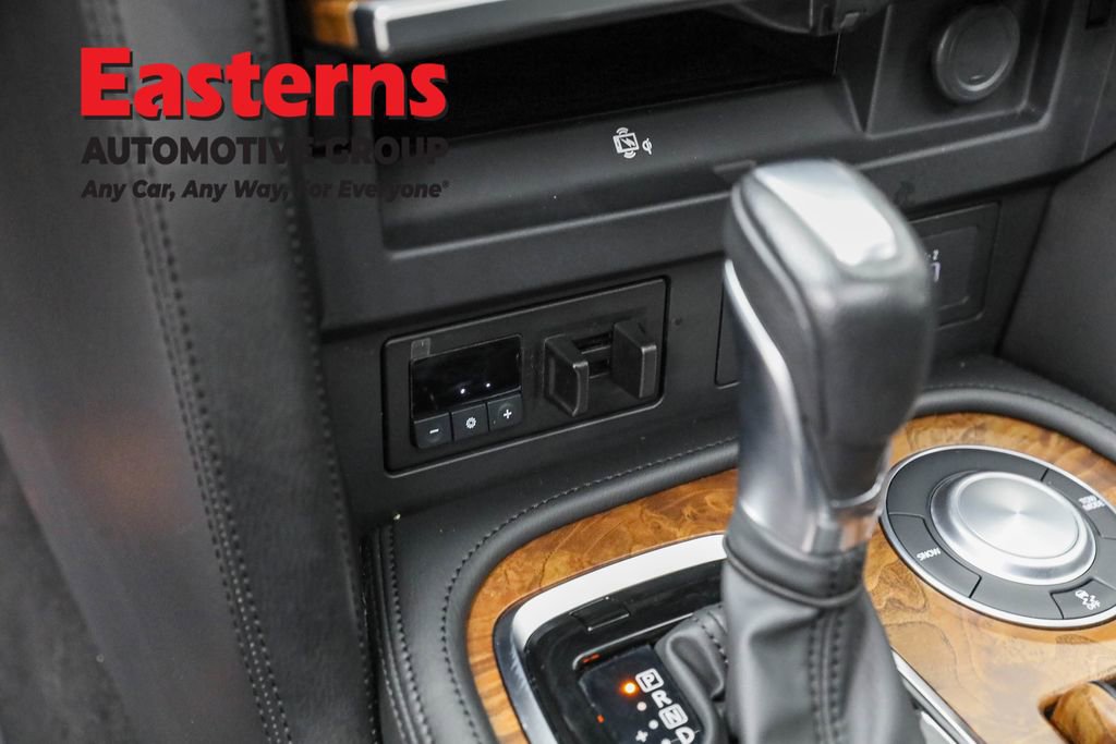 Used 2024 Nissan Armada SL w/ Captain's Chairs Package image 22