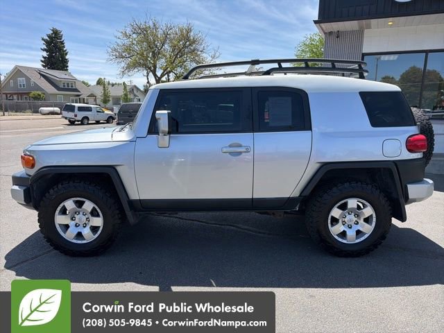 Used 2007 Toyota FJ Cruiser 4WD image 8
