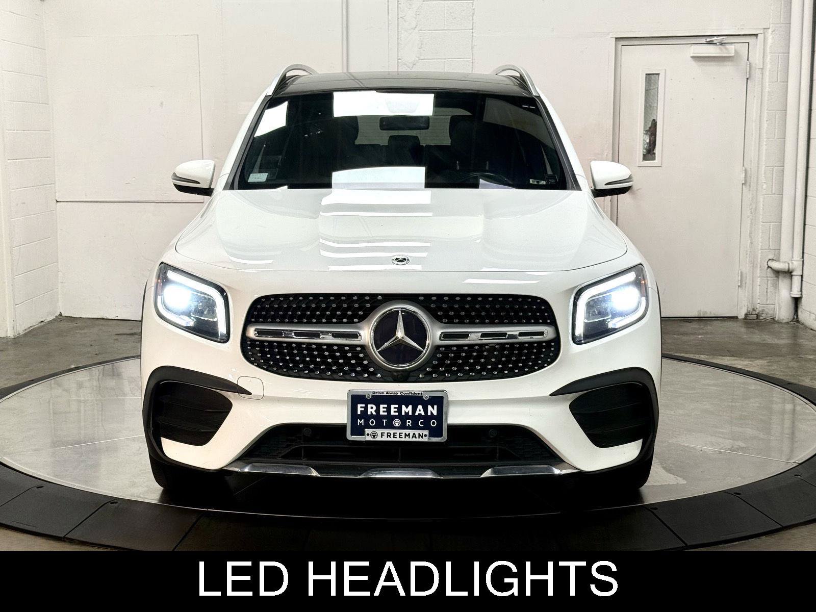 Used 2021 Mercedes-Benz GLB 250 image 3