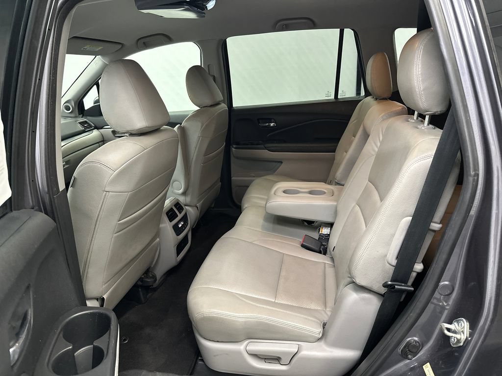 Used 2016 Honda Pilot EX image 18