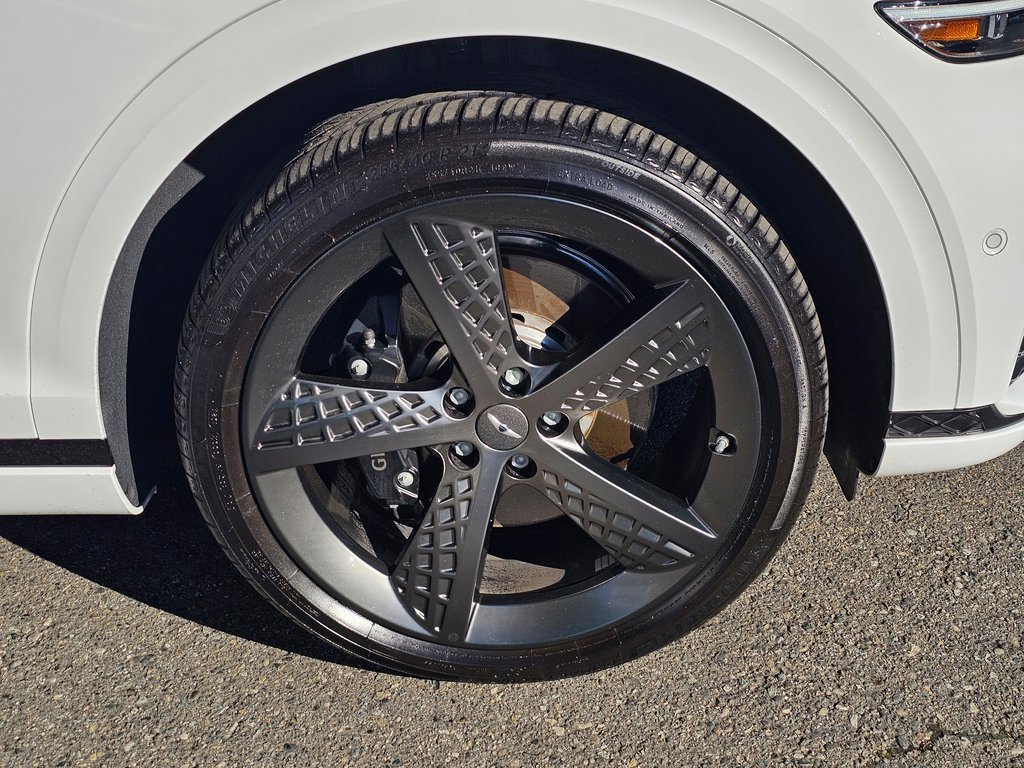 Certified 2025 Genesis GV70 3.5T Sport w/ Sport Advanced Package image 31