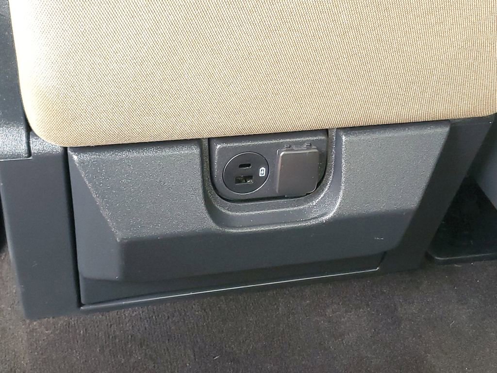 Used 2023 Ford F150 XLT image 13
