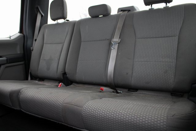 Used 2017 Ford F150 XLT image 5