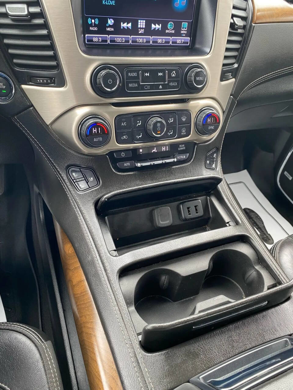 Used 2020 GMC Yukon XL Denali image 18