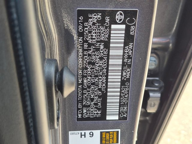 Used 2017 Toyota Prius Four Touring w/ Preferred Accessory Package FWD image 23