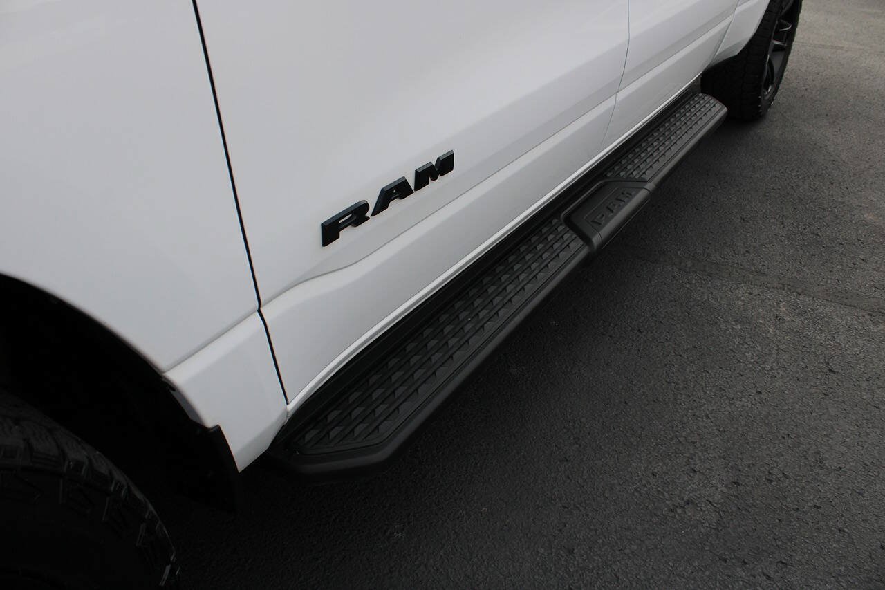 Used 2021 RAM 1500 Big Horn AWD/4WD image 11