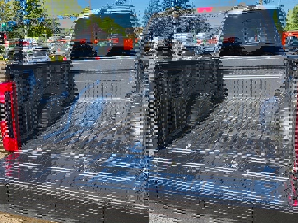 New 2025 Ford F350 Platinum image 35