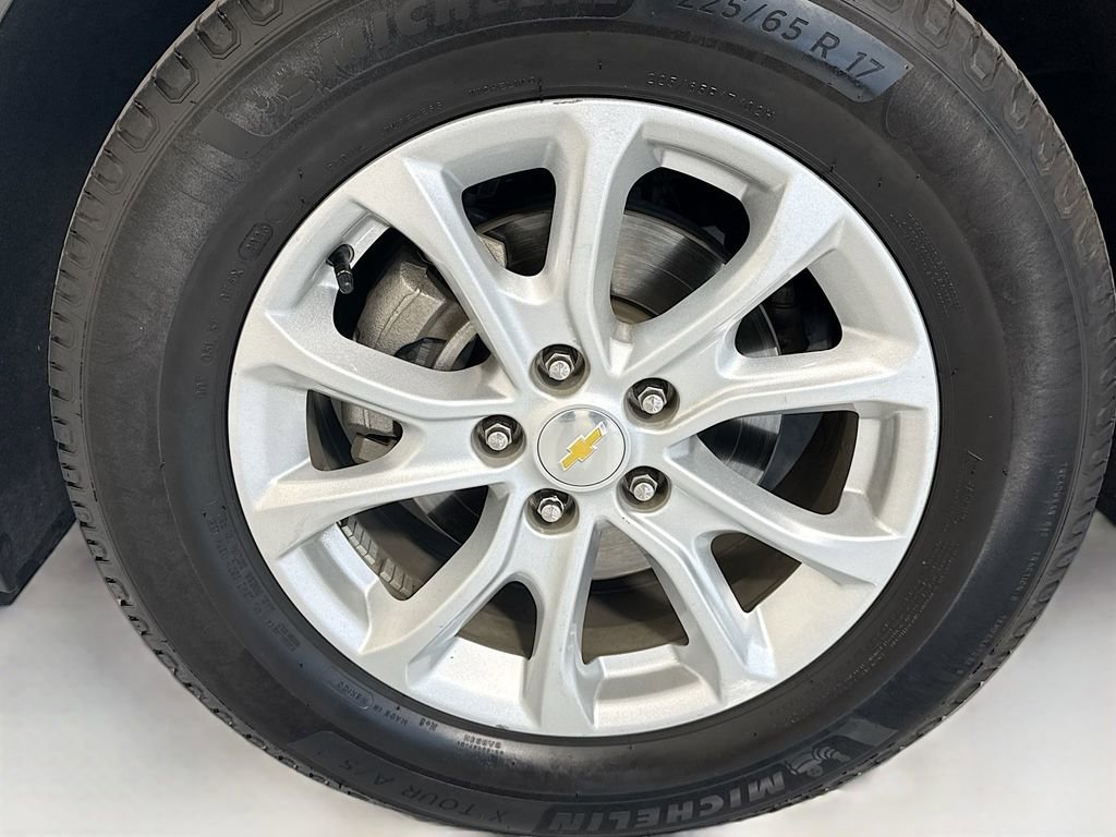 Used 2018 Chevrolet Equinox LS image 30