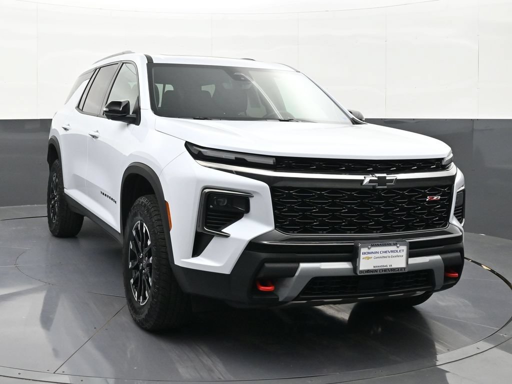 Certified 2026 Chevrolet Traverse Z71 w/ Driver Confidence Package AWD/4WD image 7
