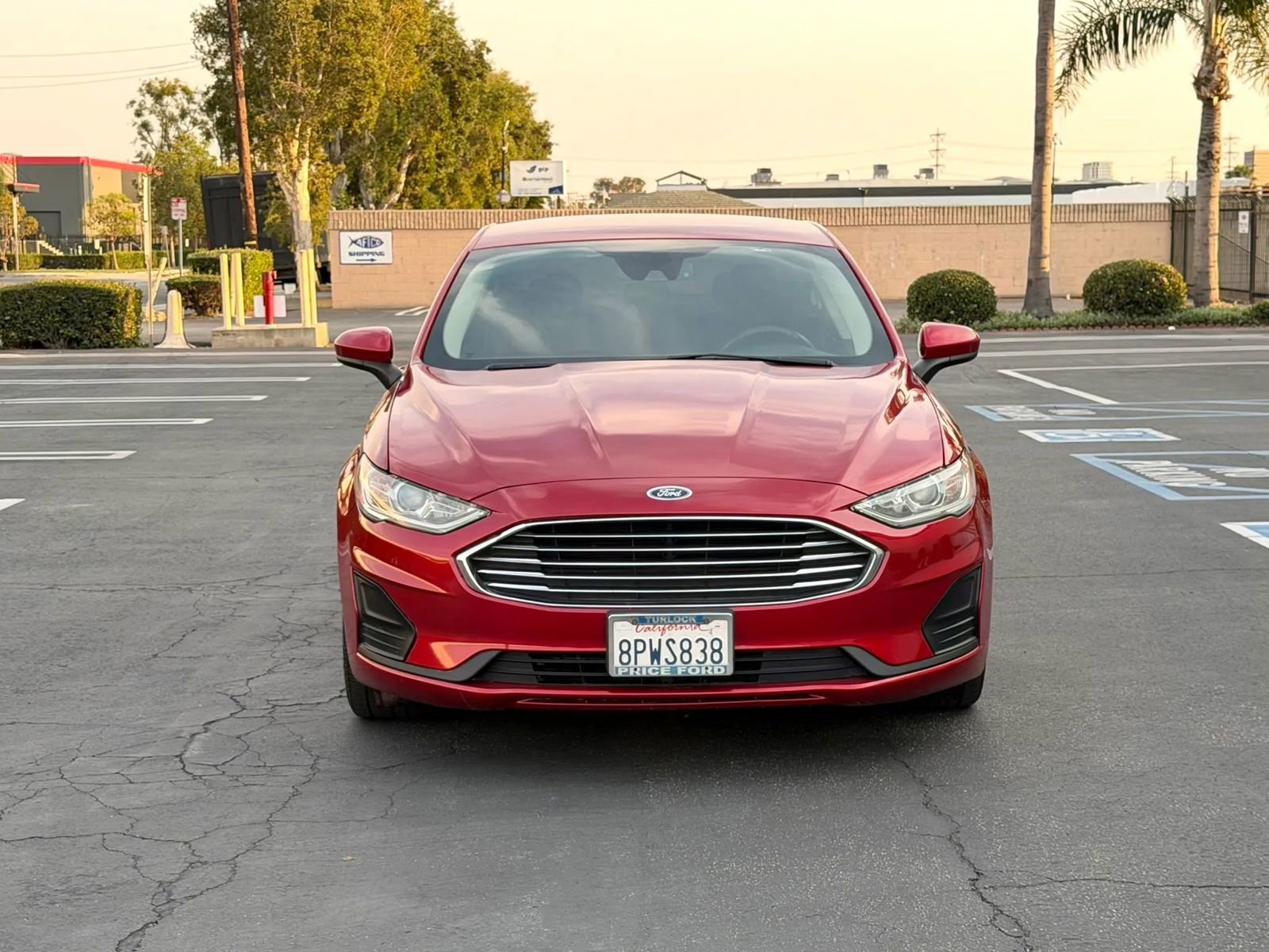 Used 2020 Ford Fusion SE image 9