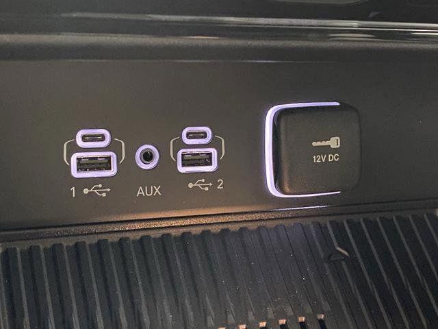 New 2026 Jeep Grand Cherokee Altitude image 24