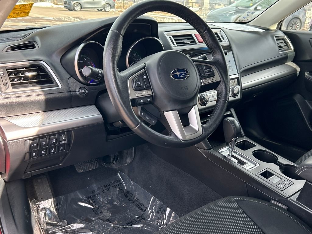 Used 2017 Subaru Outback 2.5i Premium image 7
