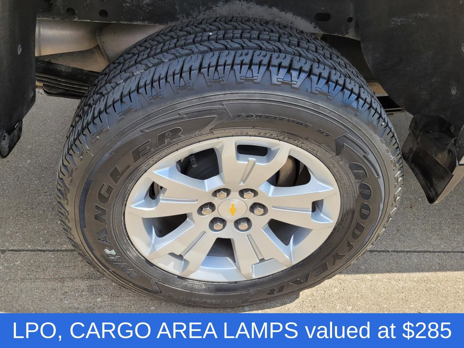 Used 2022 Chevrolet Colorado LT w/ LT Convenience Package image 7