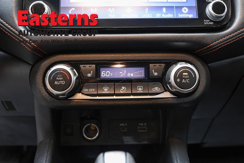 Used 2024 Nissan Versa SR FWD image 19