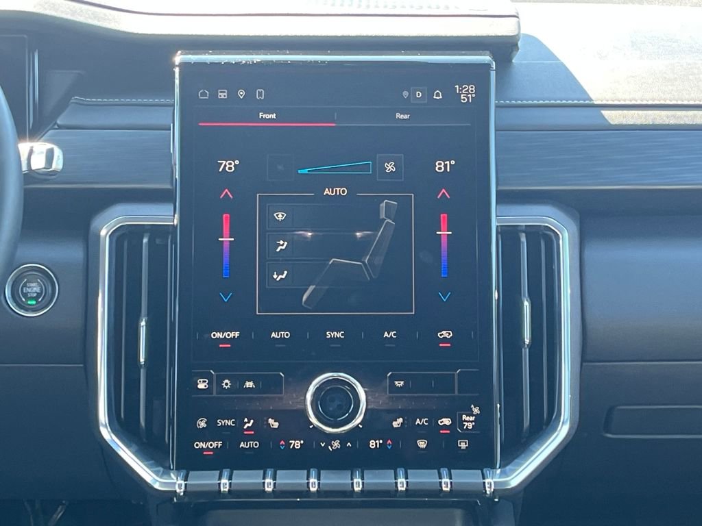 Used 2025 GMC Acadia Elevation image 33