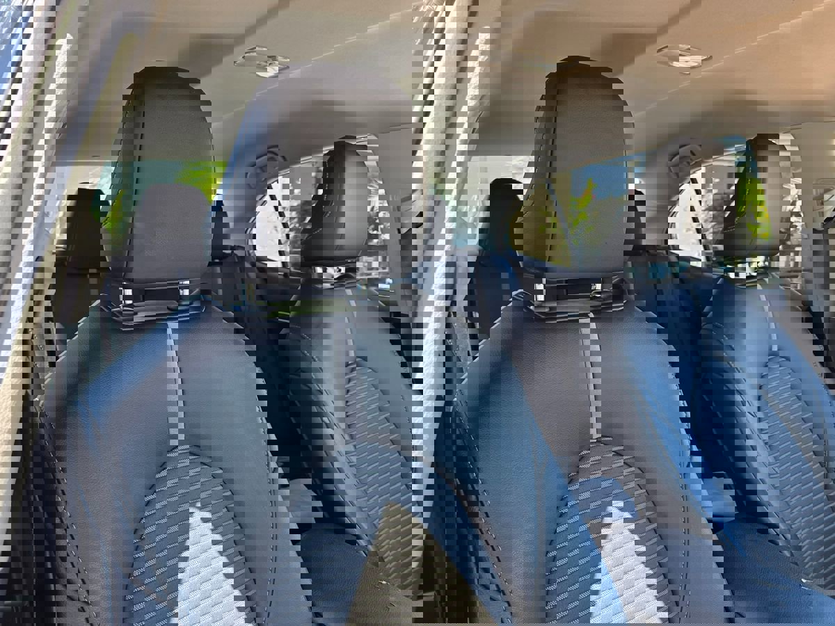 Used 2020 Toyota Camry SE w/ Convenience Package image 15