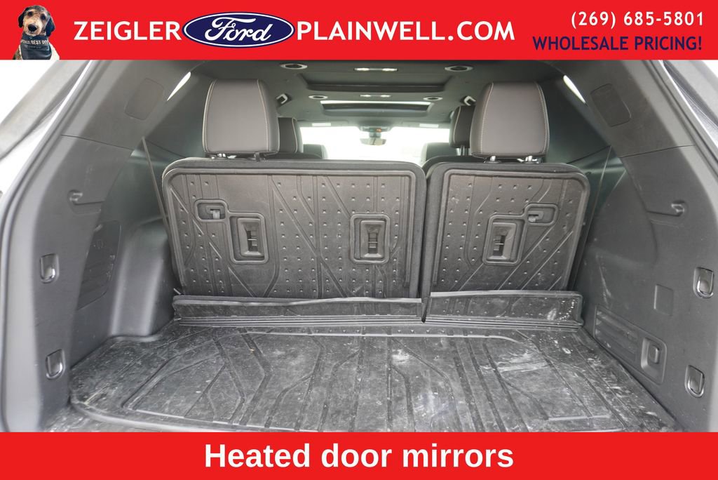 Used 2024 Chevrolet Traverse Premier w/ Redline Edition image 14