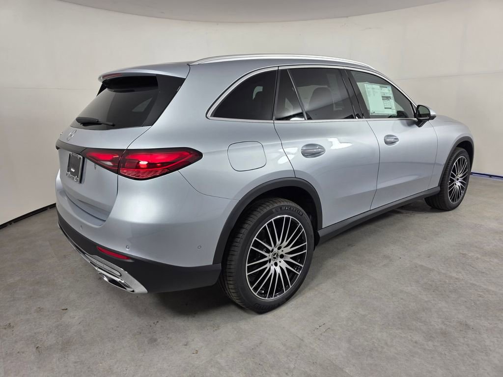 New 2026 Mercedes-Benz GLC 300 image 4