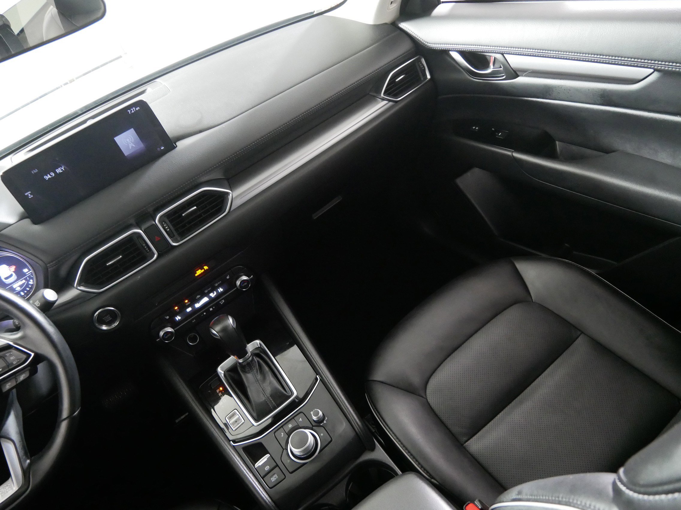 Used 2024 MAZDA CX-5 AWD 2.5 S w/ Select Package image 11