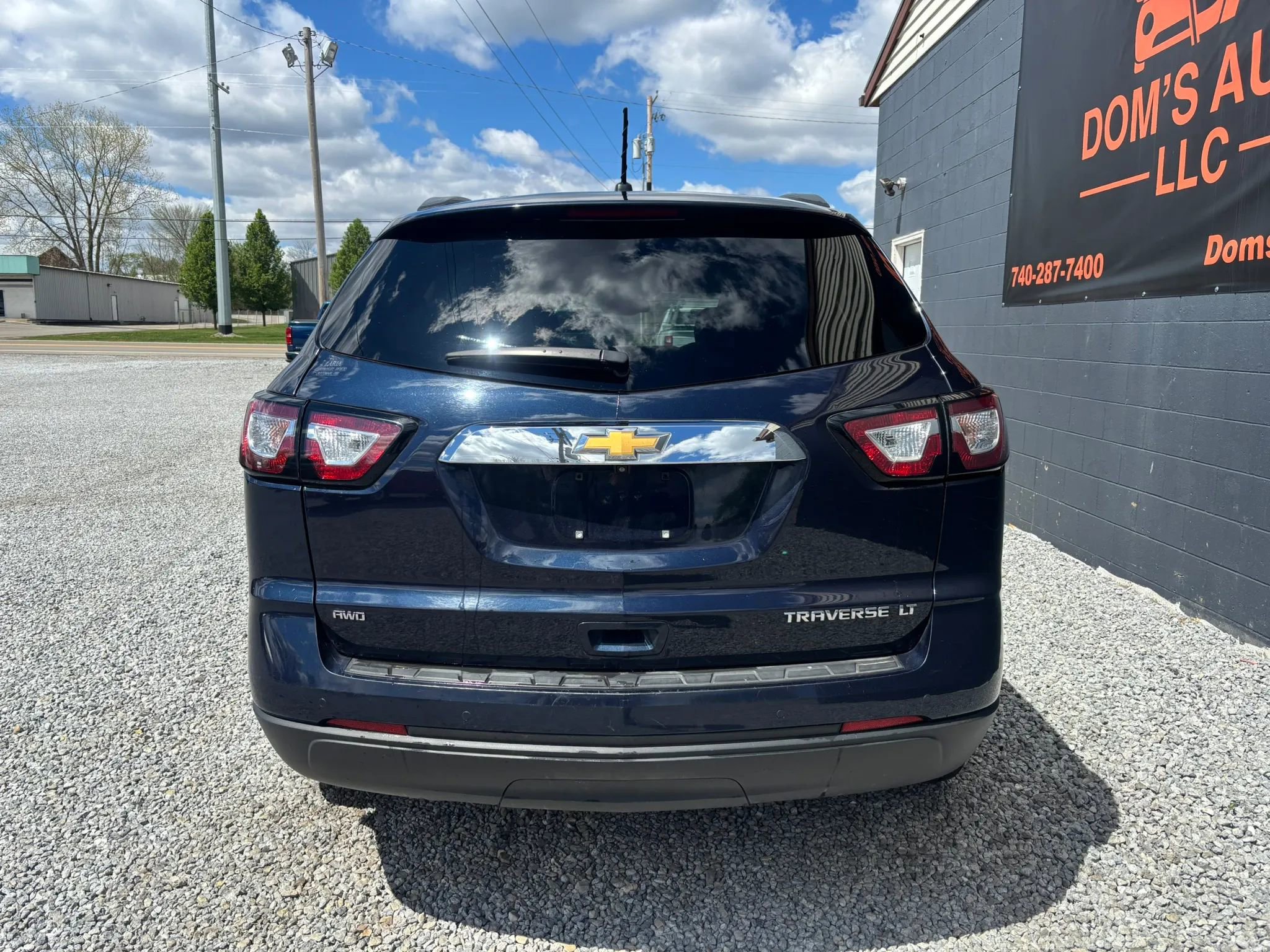 Used 2015 Chevrolet Traverse LT image 4