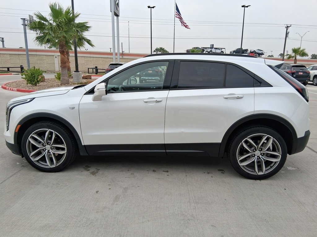 Used 2023 Cadillac XT4 Sport image 4