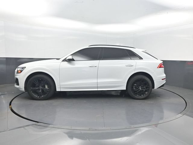 Used 2022 Audi Q8 Premium AWD/4WD image 2