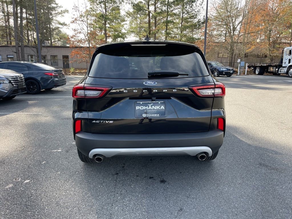 Used 2023 Ford Escape Active w/ Cold Weather Package image 6