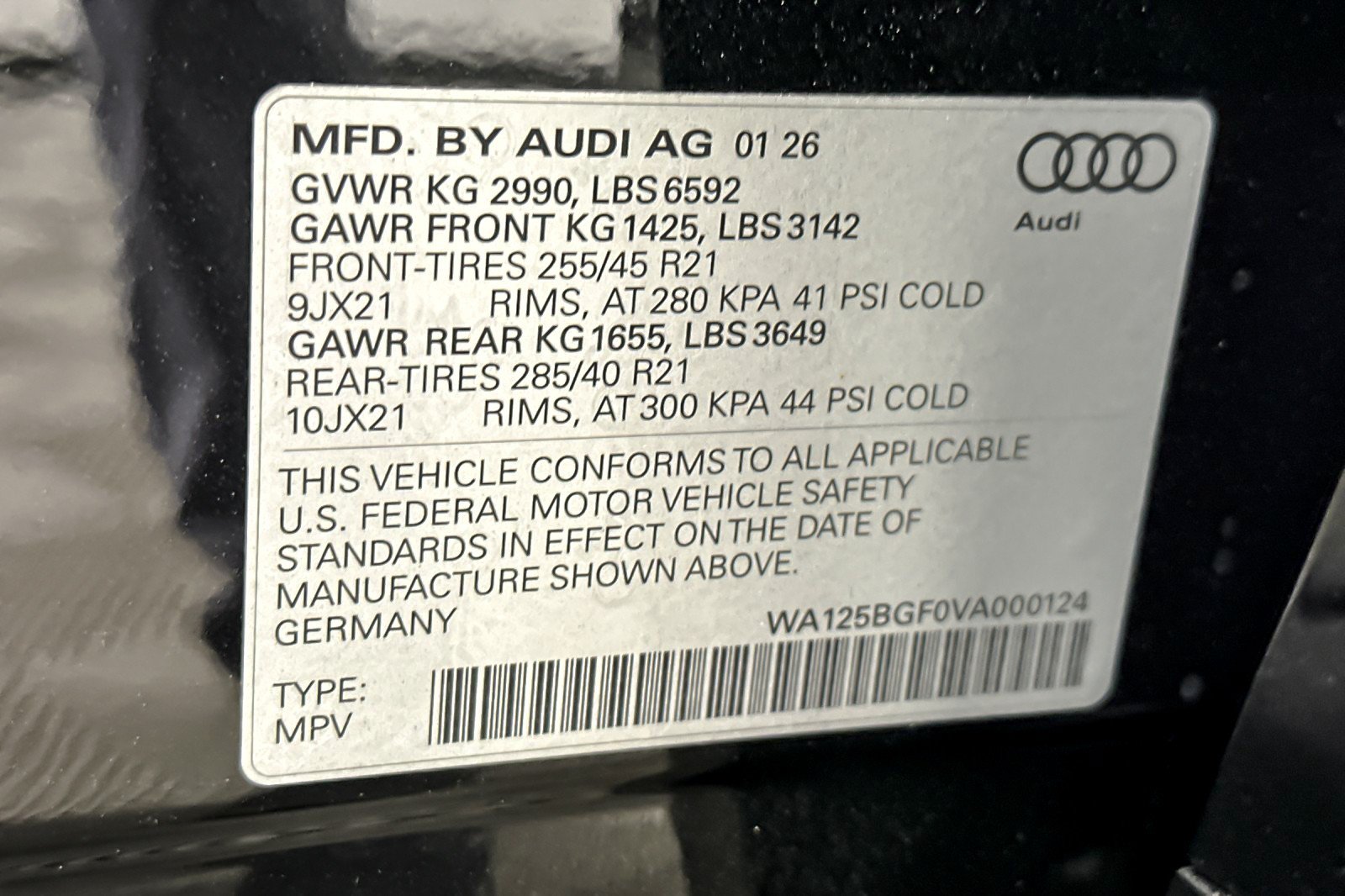 New 2027 Audi SQ6 e-tron Premium Plus AWD/4WD image 28