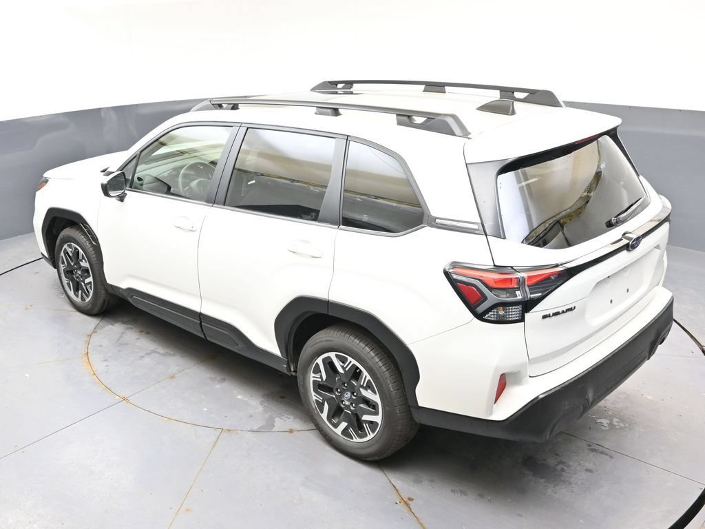 Certified 2025 Subaru Forester Premium AWD/4WD image 38