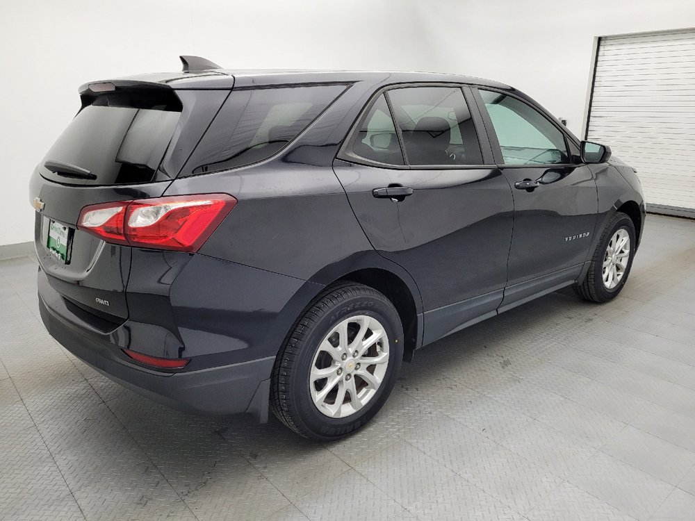 Used 2020 Chevrolet Equinox LS w/ LS Convenience Package AWD/4WD image 10