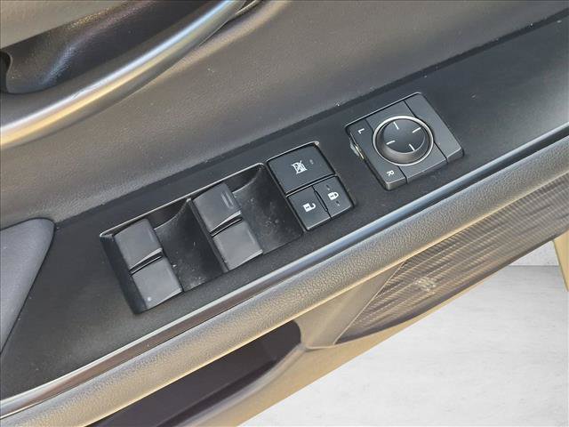 Used 2019 Lexus UX 200 w/ Accessory Package 2 FWD image 11