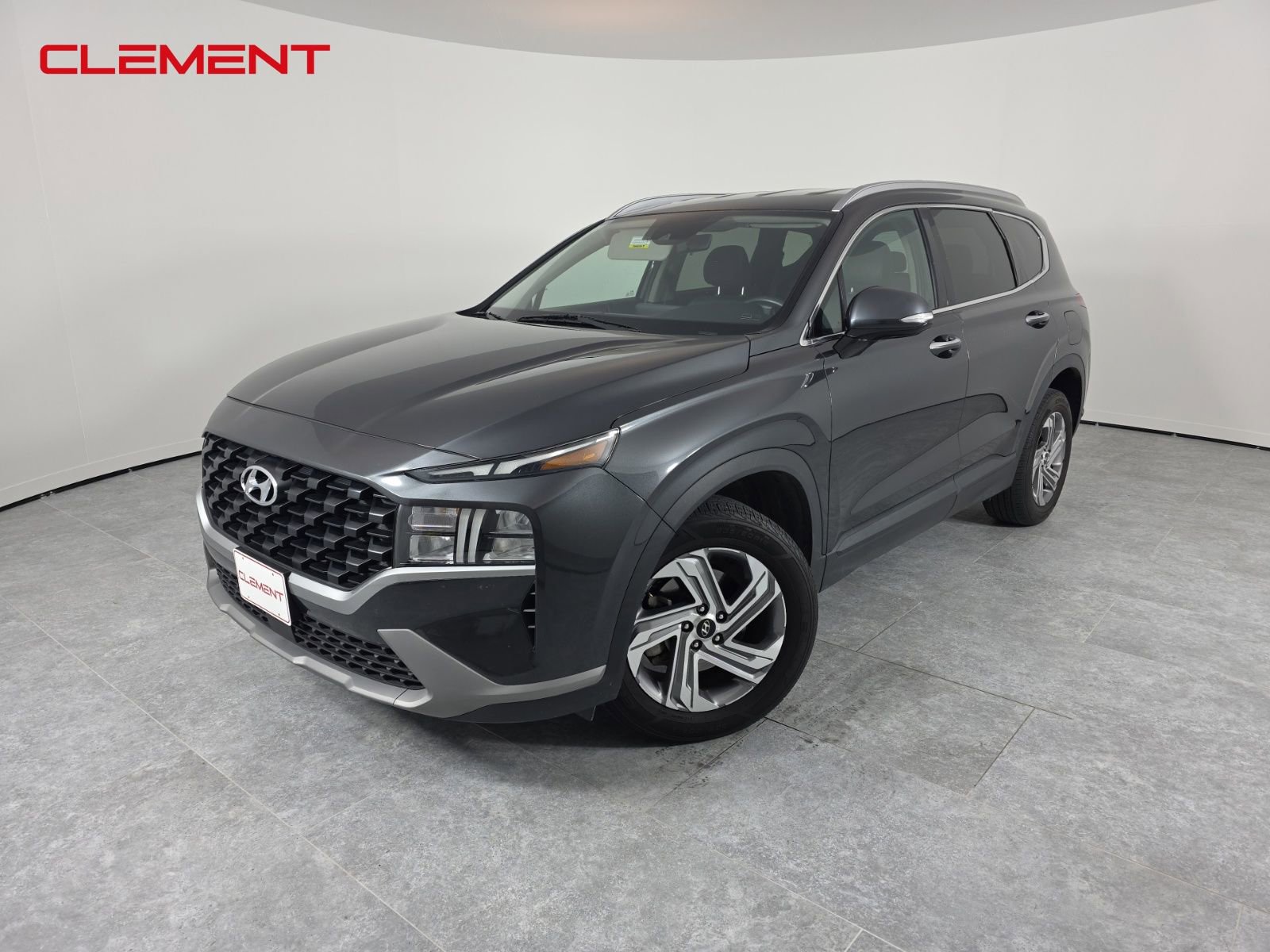 Used 2023 Hyundai Santa Fe SEL image 1