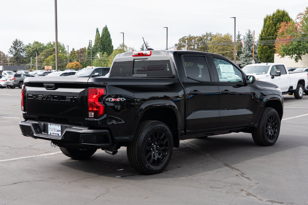 New 2026 Chevrolet Colorado W/T w/ WT Custom Package AWD/4WD image 6
