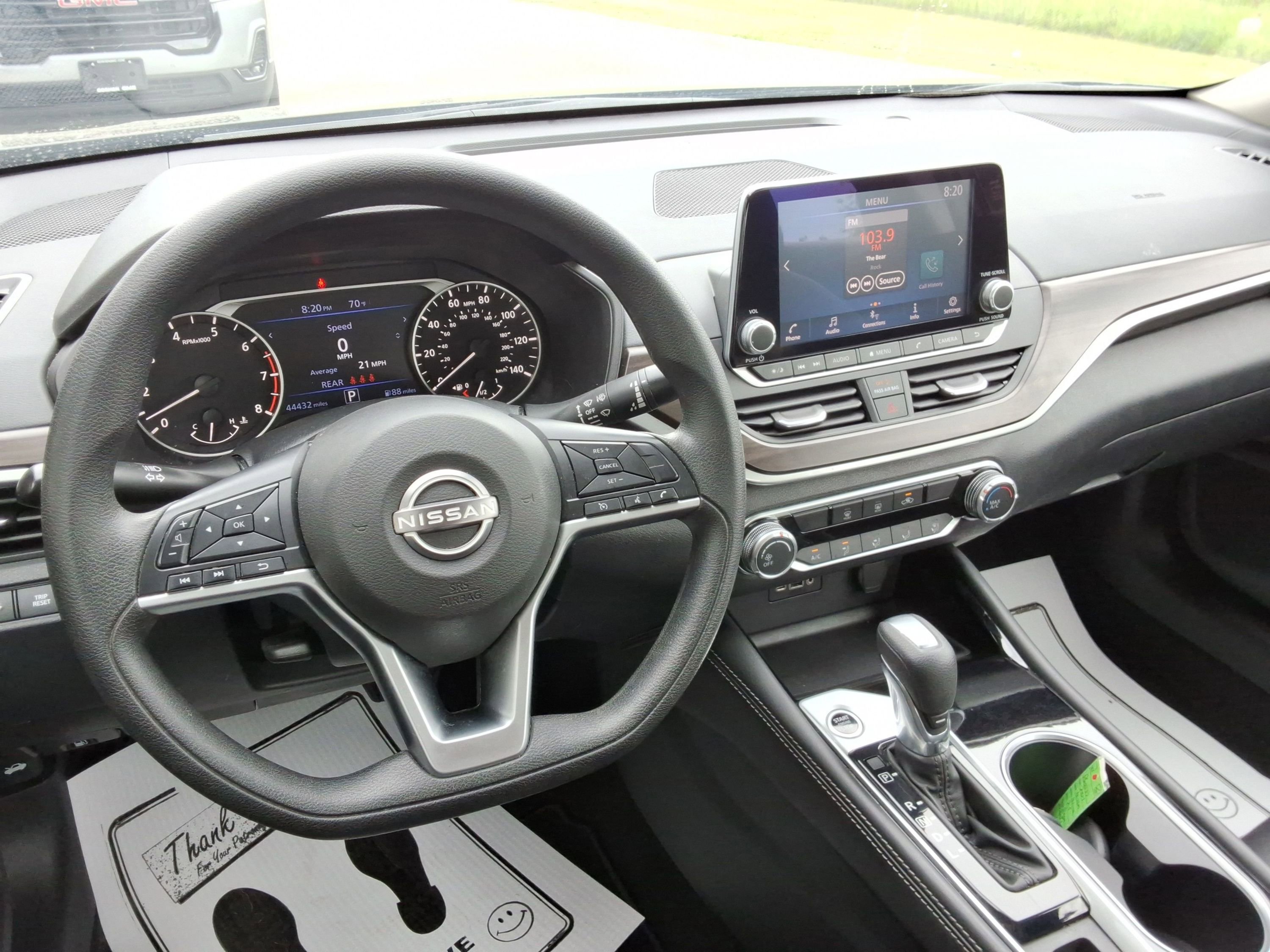 Used 2023 Nissan Altima 2.5 SV AWD/4WD image 12