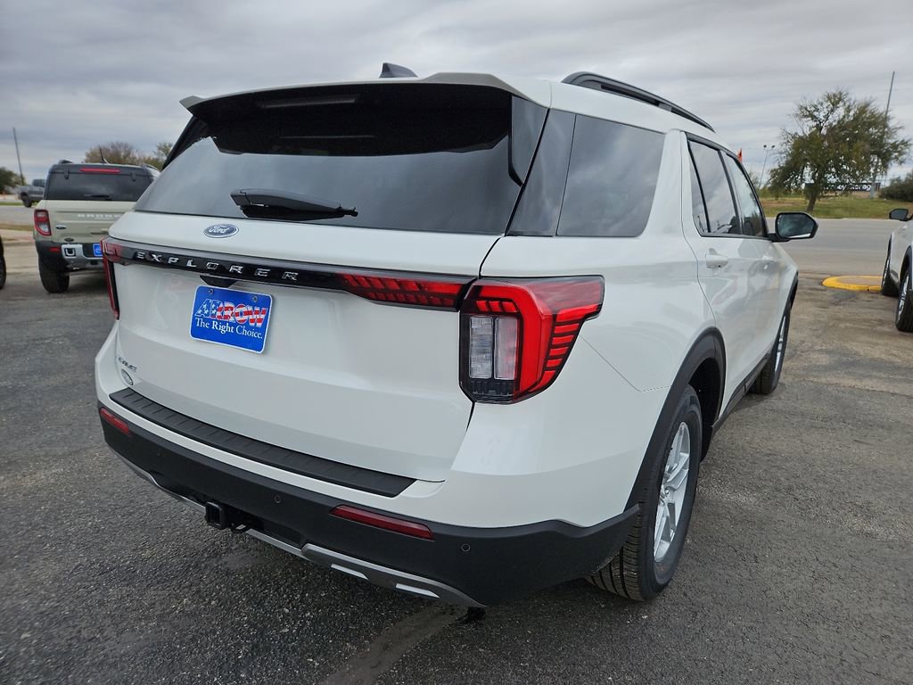 New 2026 Ford Explorer Active w/ Active Comfort Package image 11