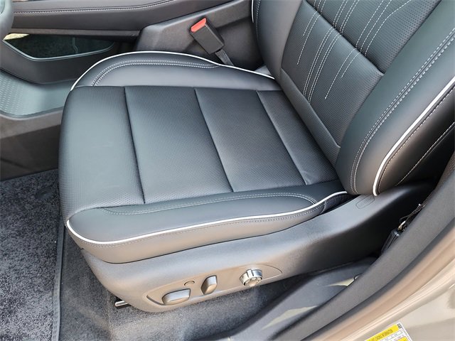 New 2026 Buick Enclave Avenir w/ Super Cruise Package image 14