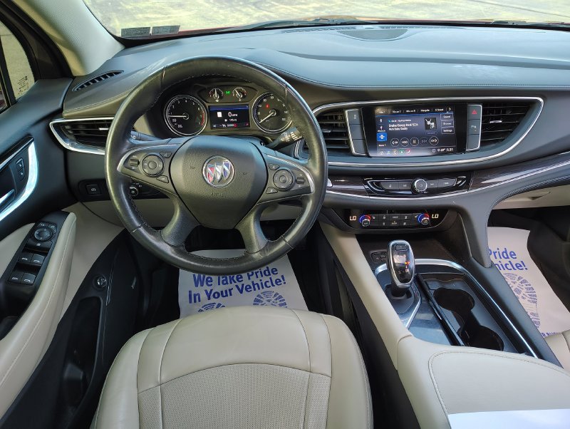 Used 2021 Buick Enclave Essence w/ Sound and Sites Package FWD image 30