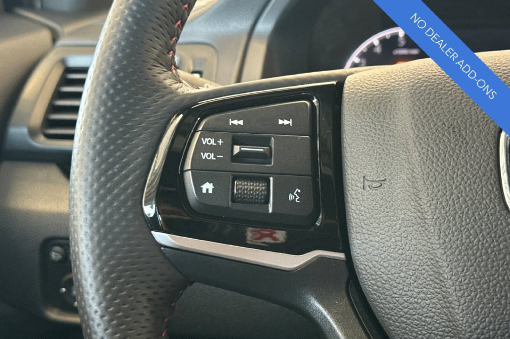 Certified 2025 Honda Ridgeline Black Edition image 25
