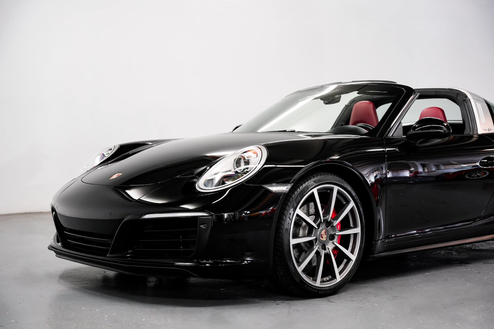 Used 2018 Porsche 911 Targa 4S AWD/4WD image 31
