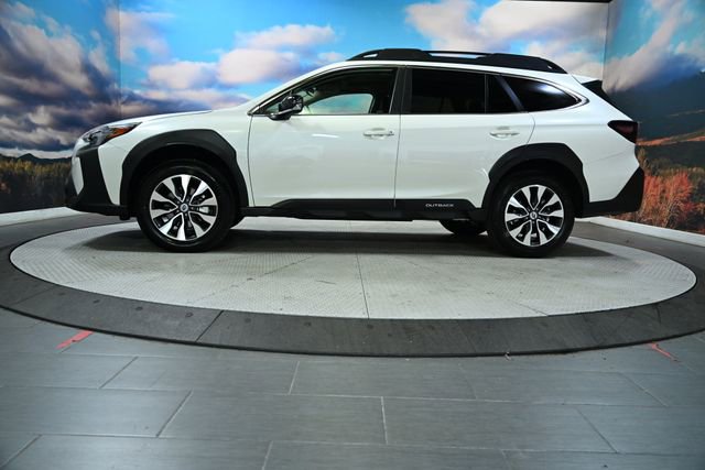 Certified 2025 Subaru Outback Limited image 5
