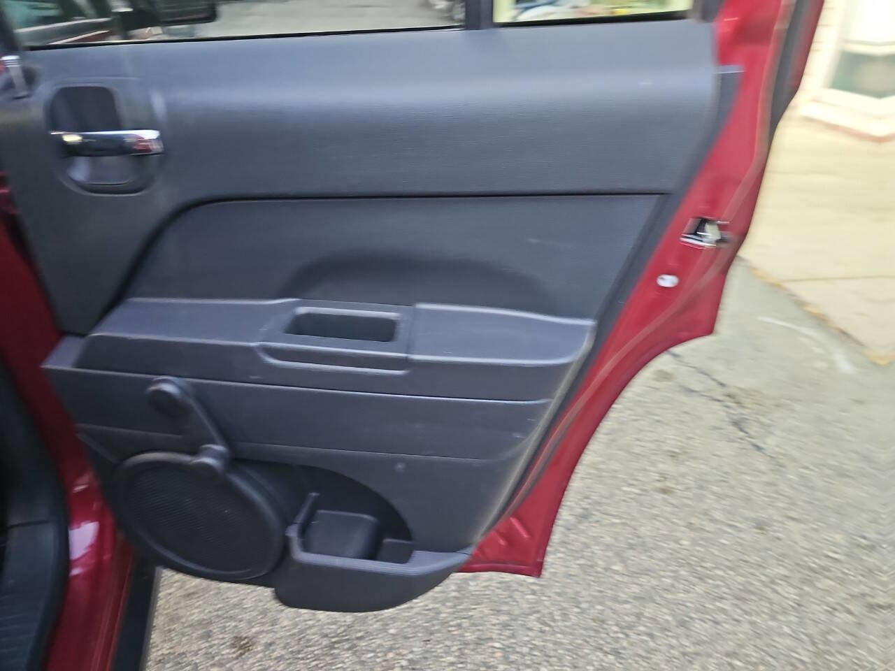 Used 2016 Jeep Patriot Sport FWD image 21
