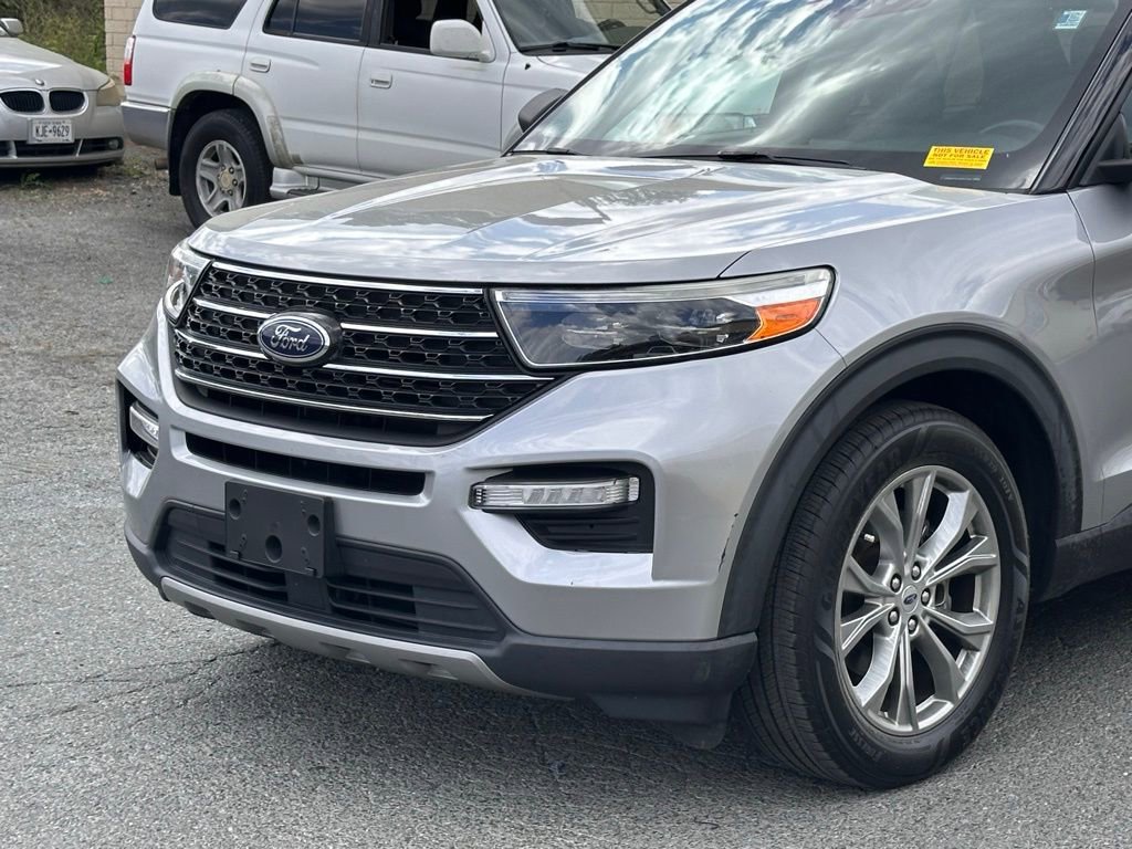 Used 2021 Ford Explorer XLT w/ Equipment Group 202A RWD image 39
