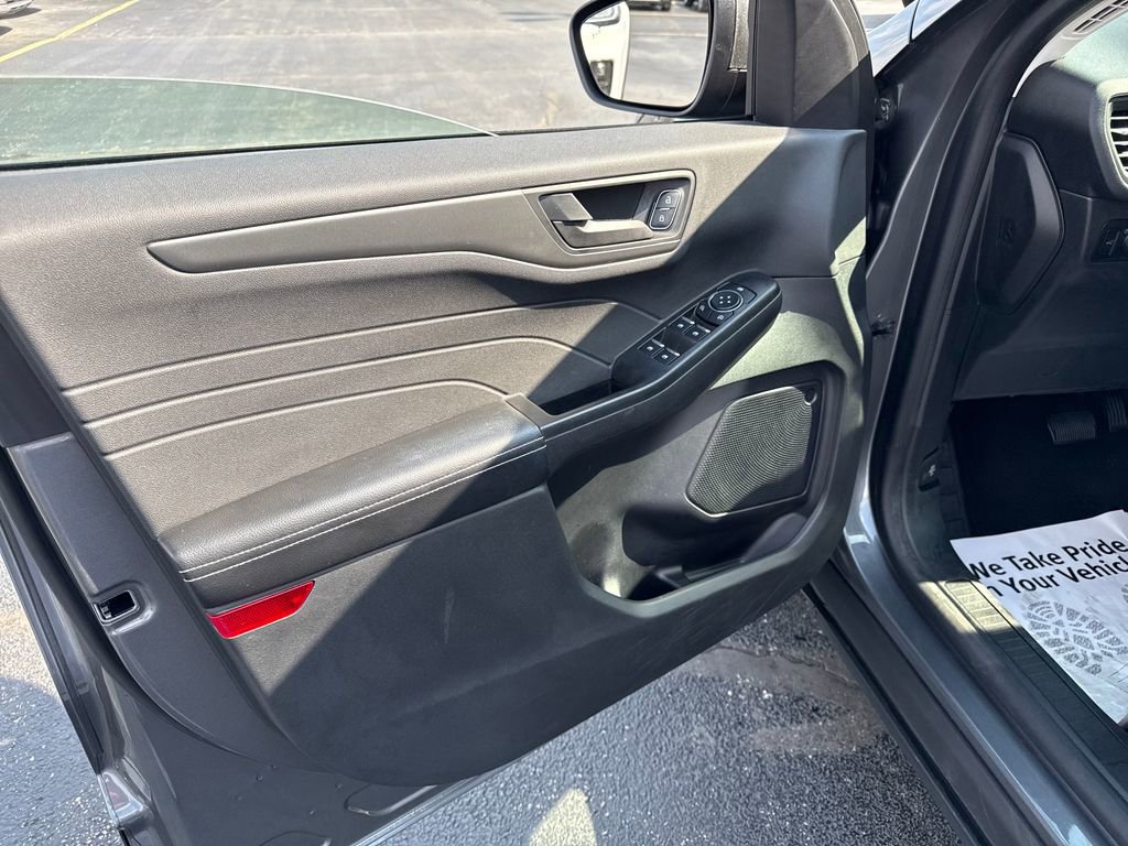 Used 2023 Ford Escape Active w/ Cold Weather Package image 21