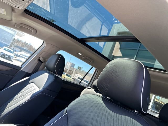 New 2026 Volkswagen Atlas SEL Premium R-Line image 13