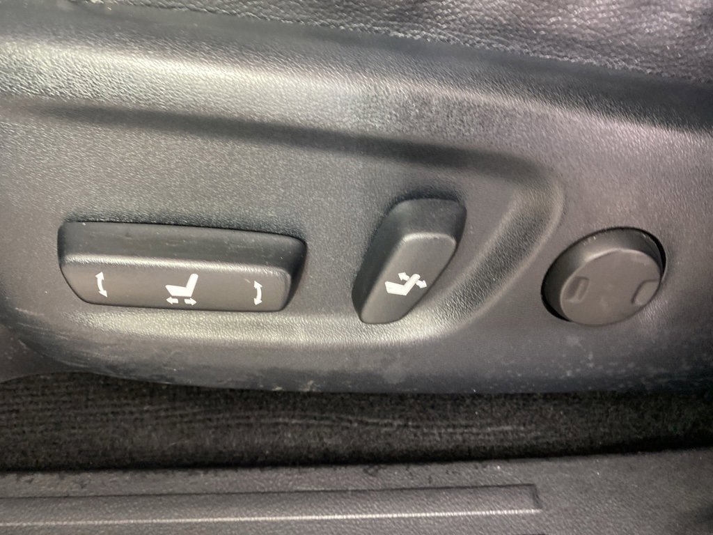 Used 2018 Toyota 4Runner Limited image 17